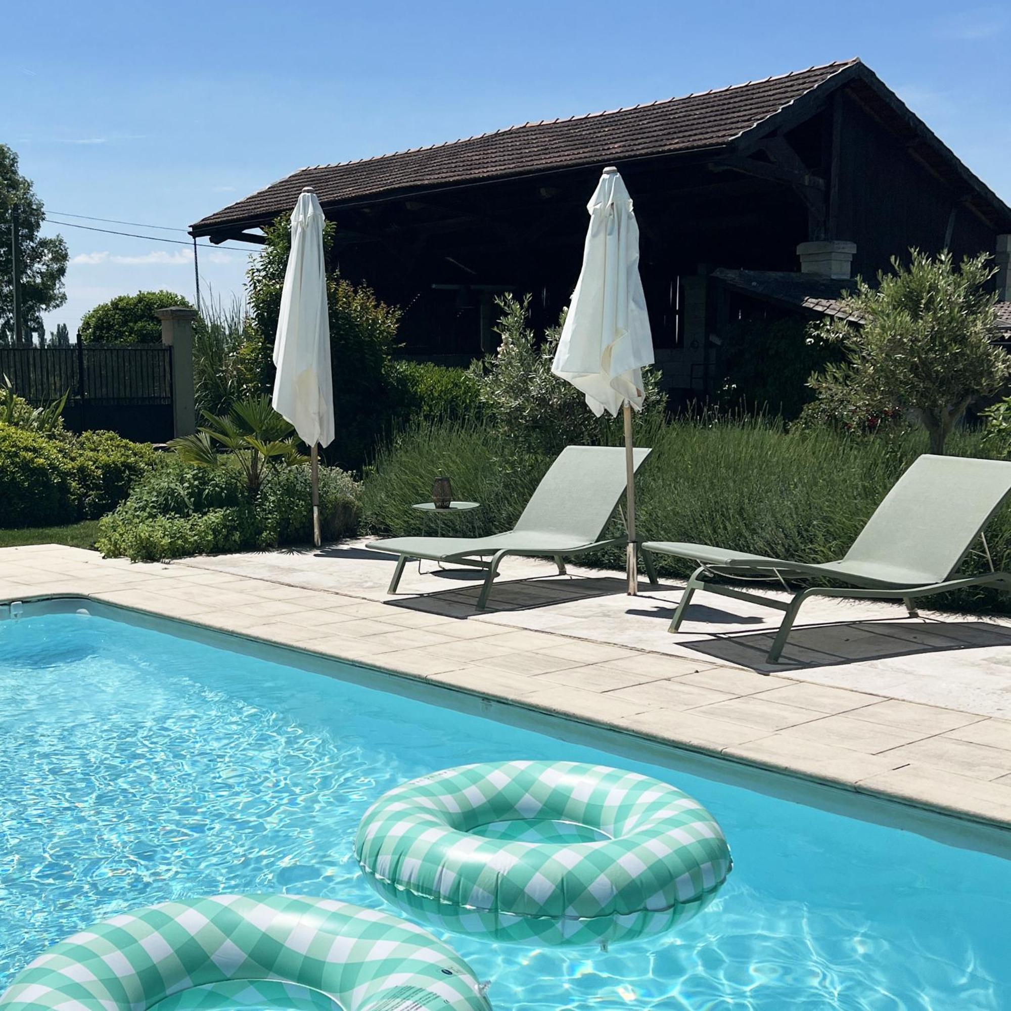 Gite - La Clochette Lugon et l’Ile du Carney Exterior foto
